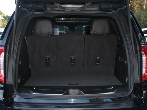 Used 2023 GMC Yukon Denali Ultimate image 20