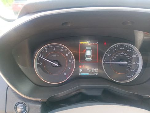 Used 2019 Subaru Crosstrek 2.0i Limited w/ Moonroof Package AWD/4WD image 10