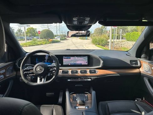 Used 2024 Mercedes-Benz GLE 53 AMG 4MATIC image 23