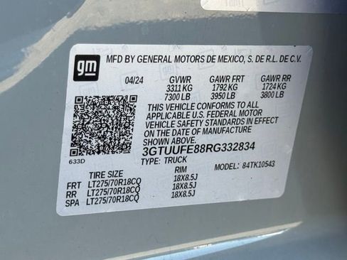 Used 2024 GMC Sierra 1500 AT4X image 24