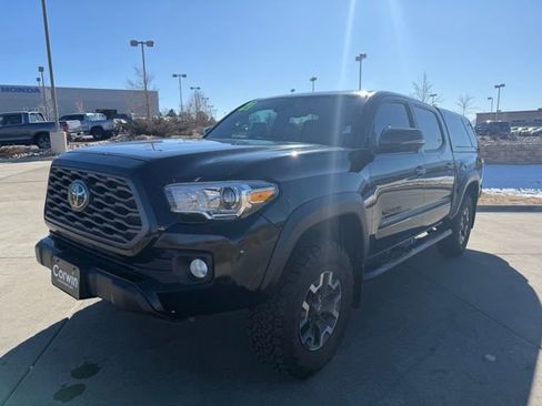 Used 2021 Toyota Tacoma TRD Off-Road image 3