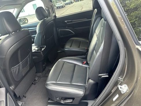 Used 2020 Kia Telluride S AWD/4WD image 10