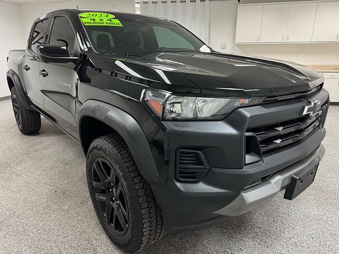 Used 2024 Chevrolet Colorado Trail Boss w/ Technology Package image 10
