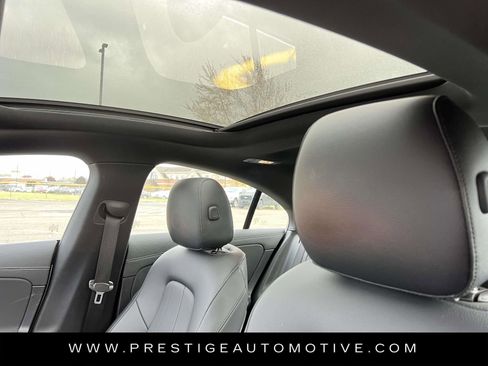 Used 2023 Mercedes-Benz CLA 250 4MATIC image 19