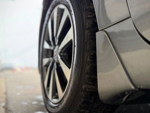 Used 2017 Nissan Altima 2.5 SV w/ Interior Lighting Package image 25