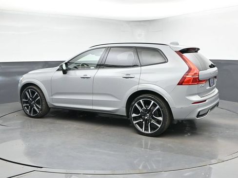 Used 2024 Volvo XC60 B5 Ultimate w/ Protection Package Premier AWD/4WD image 7