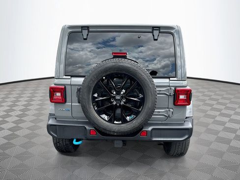 Used 2023 Jeep Wrangler Unlimited Sahara image 7