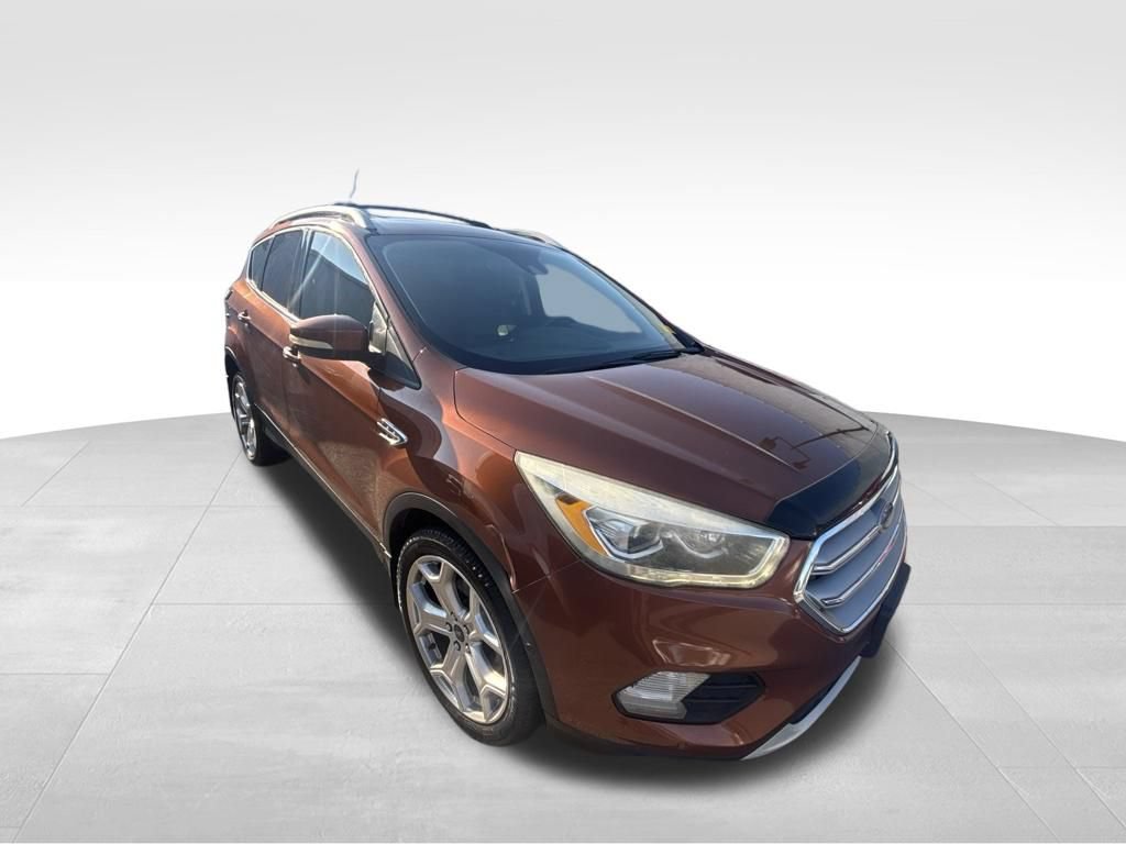 Used 2017 Ford Escape Titanium w/ Equipment Group 301A FWD image 9