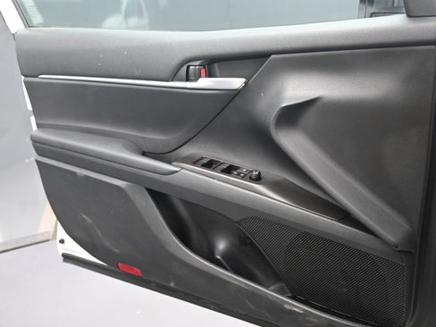 Certified 2024 Toyota Camry SE image 16