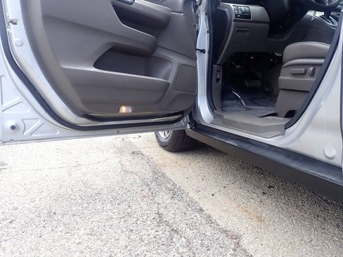 Used 2012 Honda Odyssey EX-L image 14