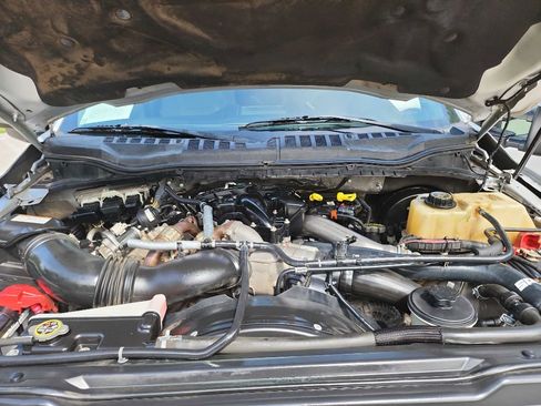 Used 2018 Ford F250 XLT w/ XLT Premium Package AWD/4WD image 63
