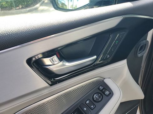 Certified 2024 Acura MDX FWD w/ Technology Package image 22