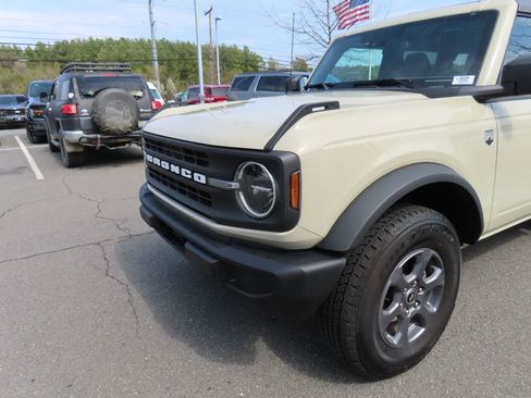 Used 2025 Ford Bronco Big Bend image 9