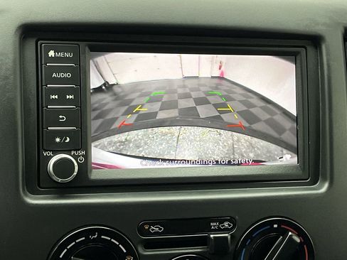Used 2020 Nissan NV200 S image 5