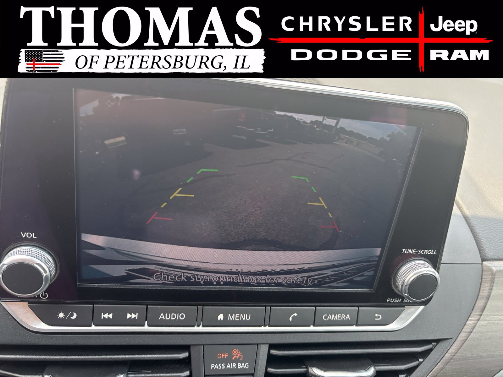 Used 2025 Nissan Altima 2.5 SV FWD image 18