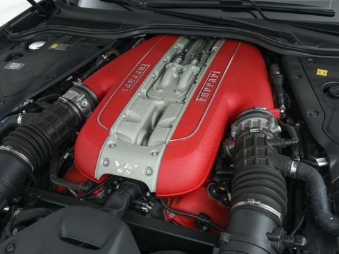 Certified 2022 Ferrari 812 GTS image 52