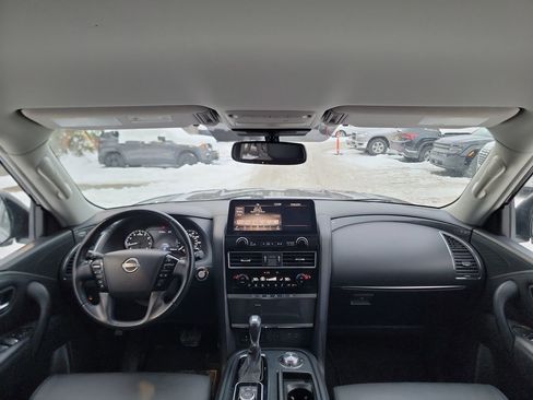 Used 2023 Nissan Armada SV image 26