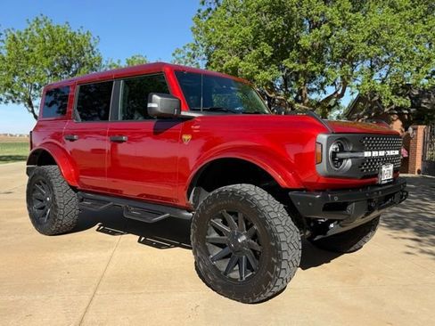 Used 2024 Ford Bronco Badlands AWD/4WD image 6