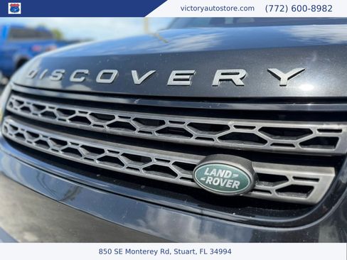 Used 2019 Land Rover Discovery SE AWD/4WD image 9