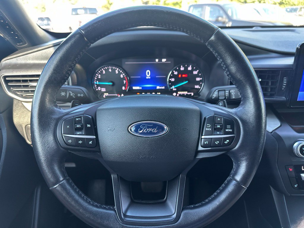 Used 2020 Ford Explorer XLT w/ Equipment Group 202A RWD image 20