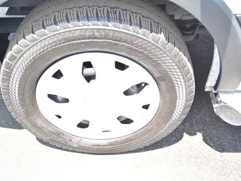 Used 2024 Ford Transit 350 XLT image 24