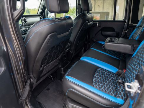 Used 2023 Jeep Wrangler Unlimited Rubicon 4xe w/ Cold Weather Group image 21