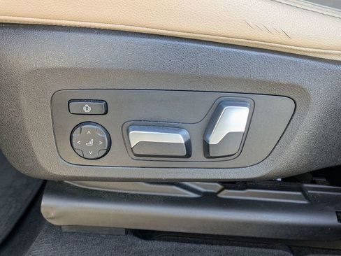 Used 2019 BMW X3 sDrive30i image 16