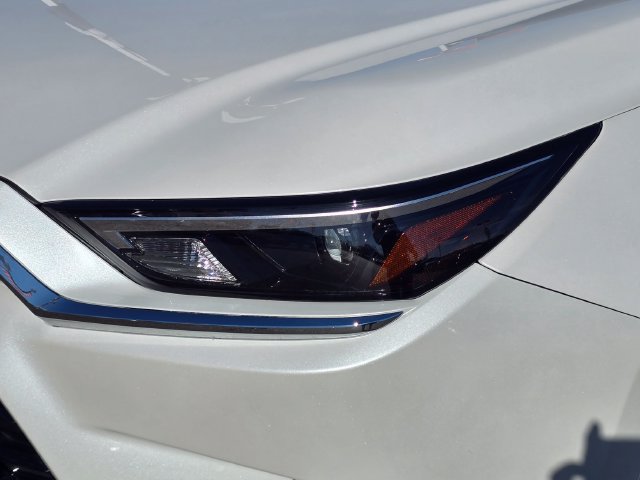 Used 2024 Toyota Grand Highlander AWD Hybrid image 29