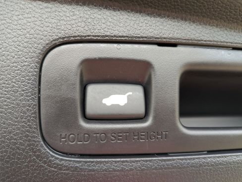 Certified 2023 Honda CR-V EX-L image 31