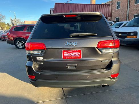 Used 2017 Jeep Grand Cherokee Laredo w/ Quick Order Package 23E image 4