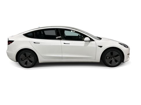 Certified 2023 Tesla Model 3 Standard Range RWD image 7