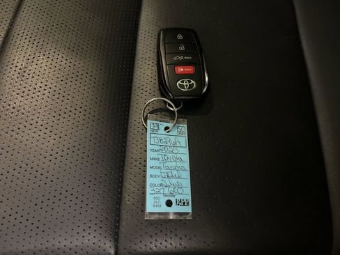 Certified 2025 Toyota Tundra Platinum AWD/4WD image 82