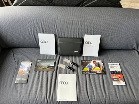 Used 2022 Audi Q8 Prestige image 16