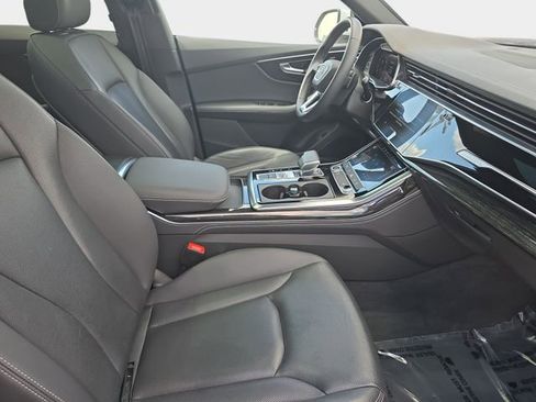 Used 2023 Audi Q8 Premium Plus w/ Premium Plus Package AWD/4WD image 12