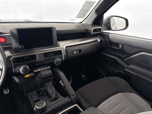 Certified 2025 Toyota 4Runner TRD Sport image 30