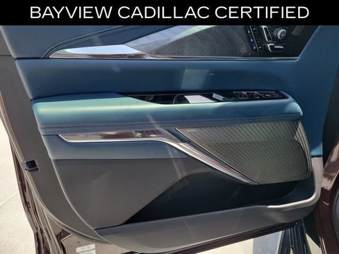 Certified 2025 Cadillac Escalade IQ Luxury 2 w/ LPO, Premium Carpet Package AWD/4WD image 27