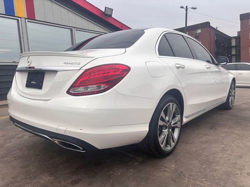 Used 2018 Mercedes-Benz C 300 4MATIC Sedan image 4