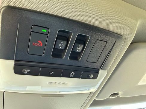 New 2026 Nissan Rogue Platinum image 23