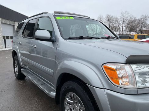 Used 2007 Toyota Sequoia SR5 image 11