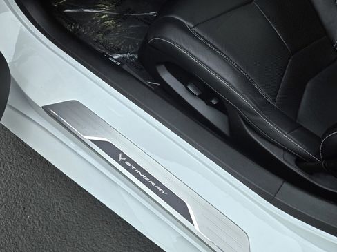 Used 2022 Chevrolet Corvette Stingray Coupe w/ 1LT image 15