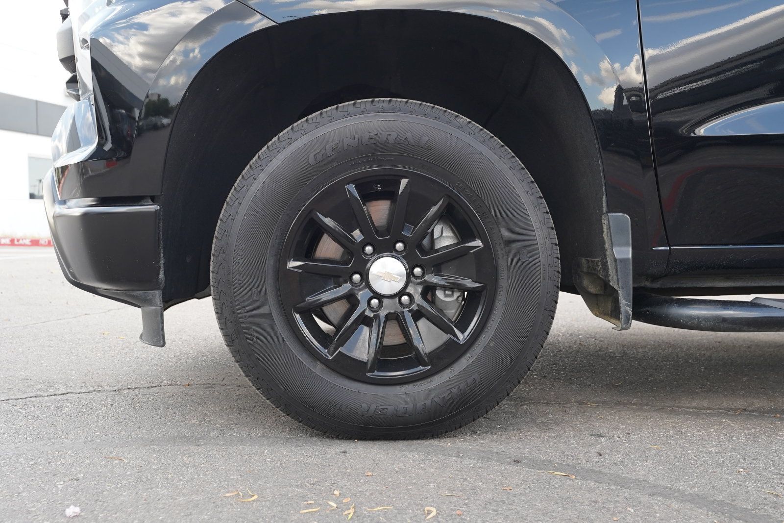 Used 2025 Chevrolet Silverado 1500 W/T w/ WT Value Package RWD image 25