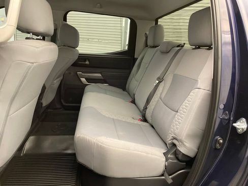 Used 2022 Toyota Tundra SR5 w/ SR5 Convenience Package AWD/4WD image 20