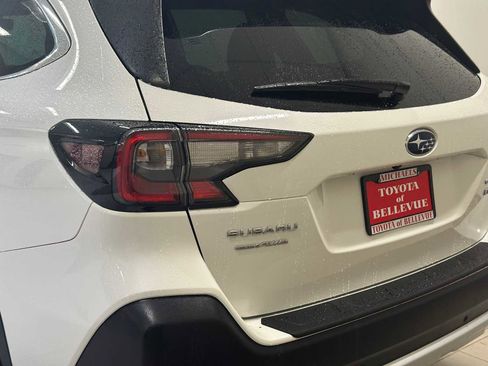 Used 2023 Subaru Outback Touring XT image 7
