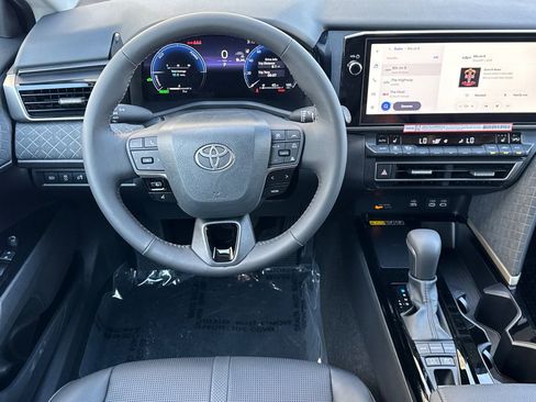 New 2026 Toyota Camry XLE image 13