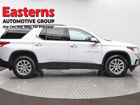 Used 2020 Chevrolet Traverse LT AWD/4WD image 4