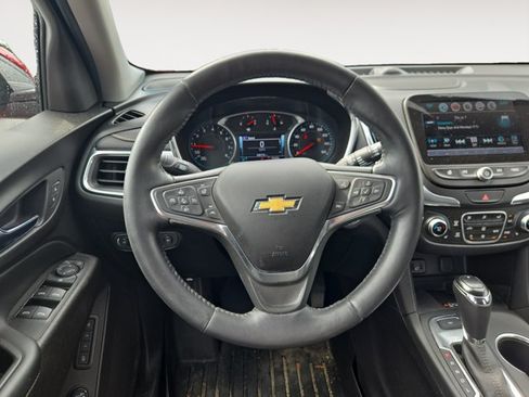 Used 2018 Chevrolet Equinox Premier AWD/4WD image 12
