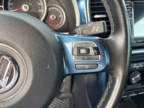 Used 2017 Volkswagen Beetle 1.8T SE FWD image 18