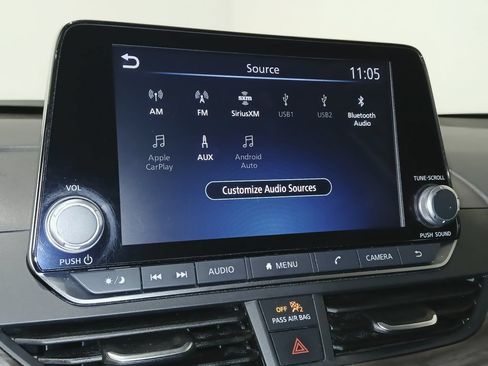 Used 2025 Nissan Altima 2.5 SV FWD image 22