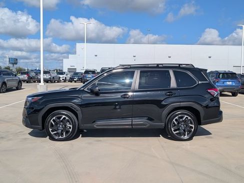 Used 2026 Subaru Forester Limited AWD/4WD image 3