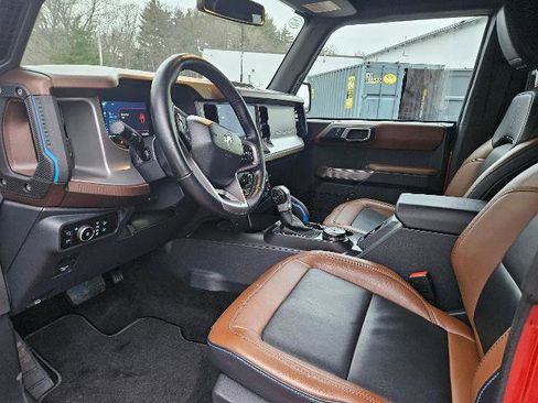 Certified 2023 Ford Bronco Outer Banks image 13